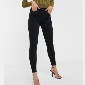 ✔️ topshop moto jamie jeans